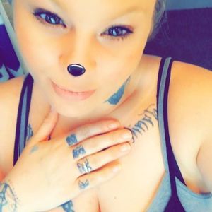 Meet your Posher, Casey